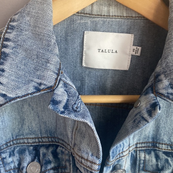 Aritzia Tallula Jean jacket - Picture 2 of 3